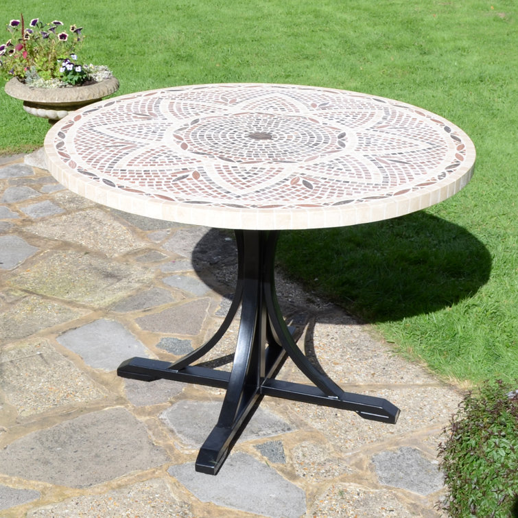 Round marble deals garden table